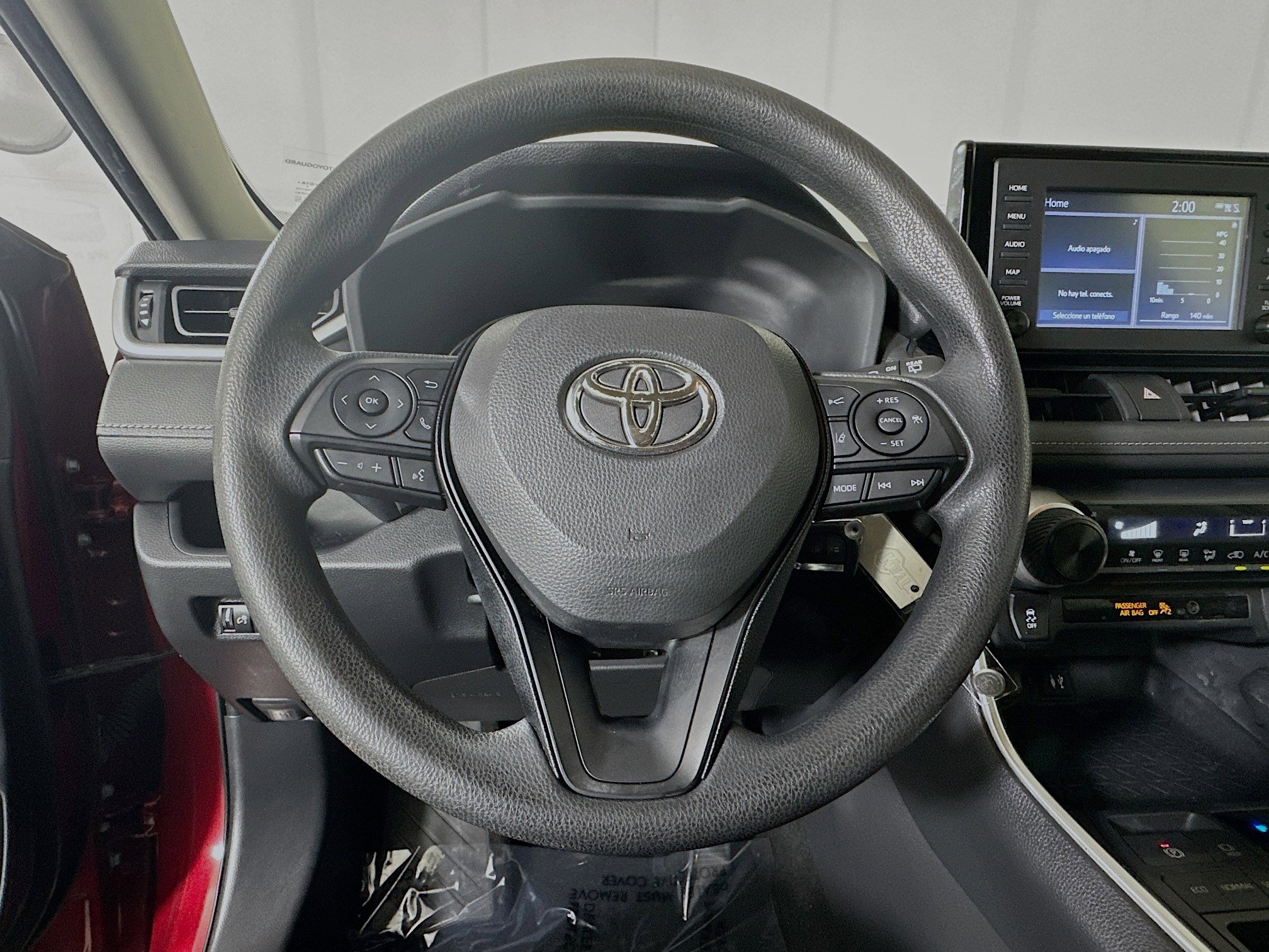 Used 2019 Toyota RAV4 LE FWD image 15