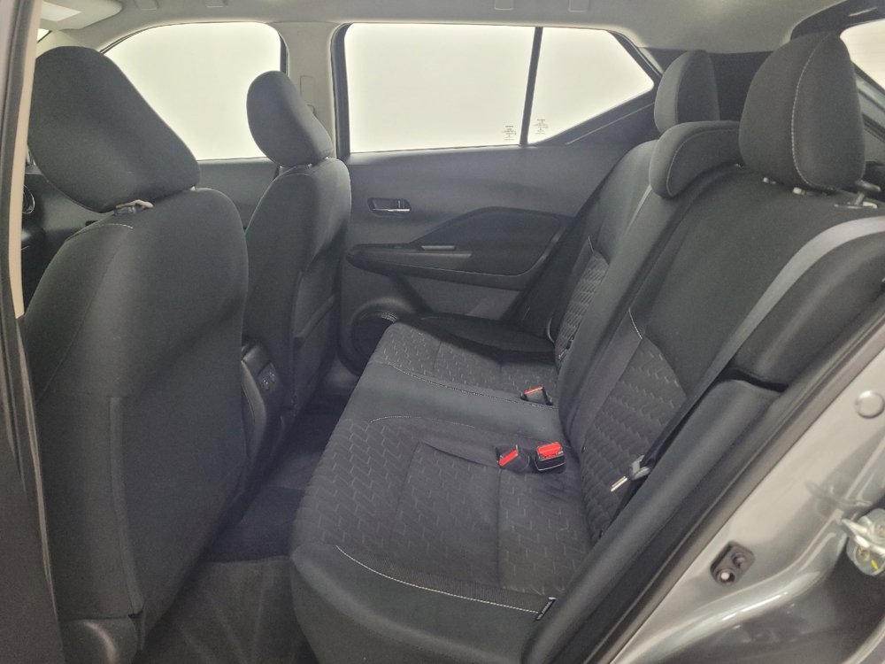 Used 2021 Nissan Kicks SV FWD image 18