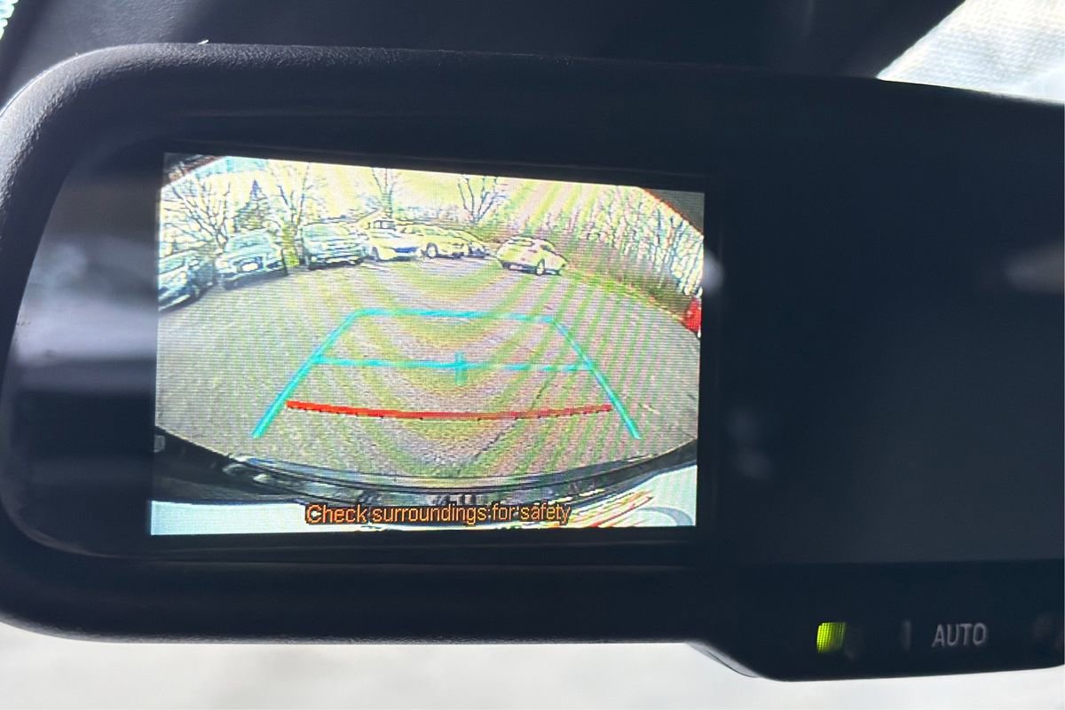 Used 2018 Toyota C-HR XLE image 27