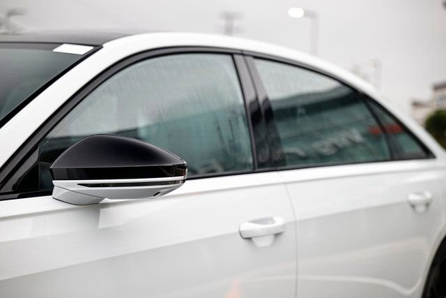 New 2025 Audi S8 image 12