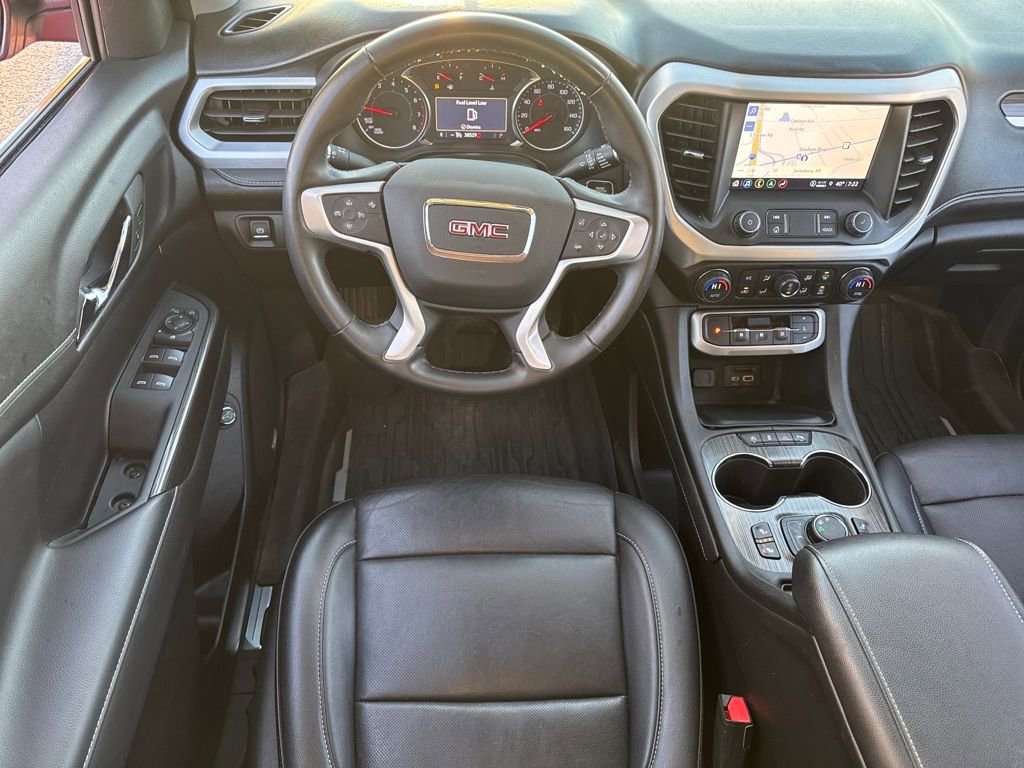 Used 2023 GMC Acadia SLT image 17