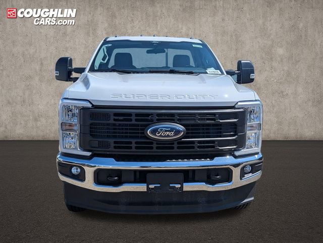 New 2026 Ford F250 XL w/ XL Chrome Package image 2