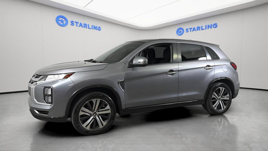 Used 2020 Mitsubishi Outlander Sport ES AWD/4WD image 2