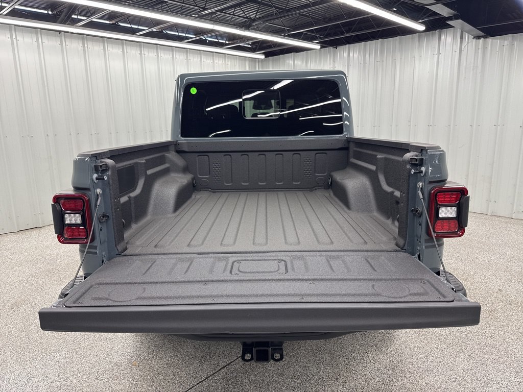 New 2026 Jeep Gladiator Rubicon AWD/4WD image 9