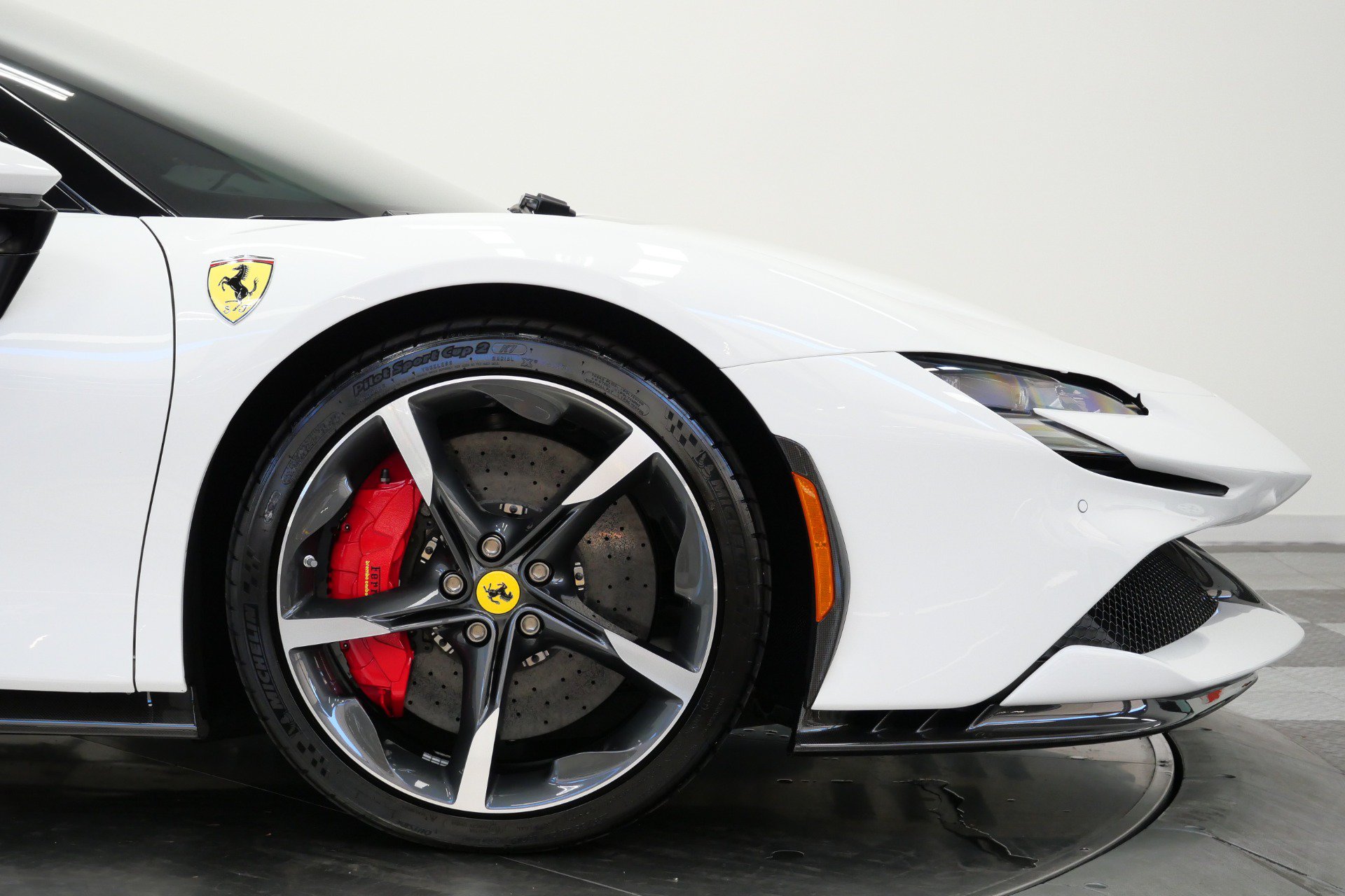 Used 2025 Ferrari SF90 Spider AWD/4WD image 69