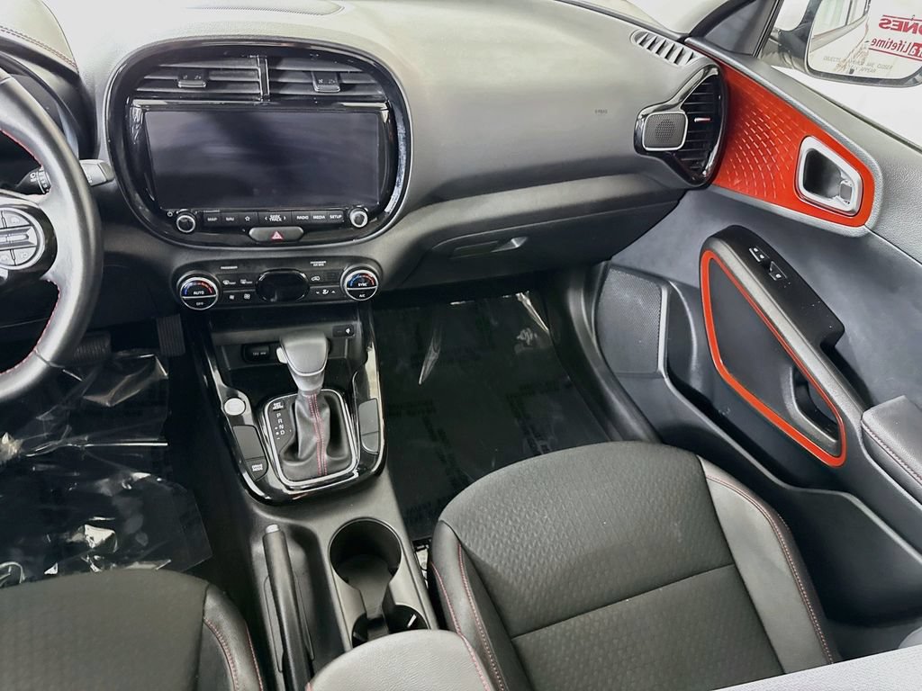 Certified 2025 Kia Soul GT-Line FWD image 26