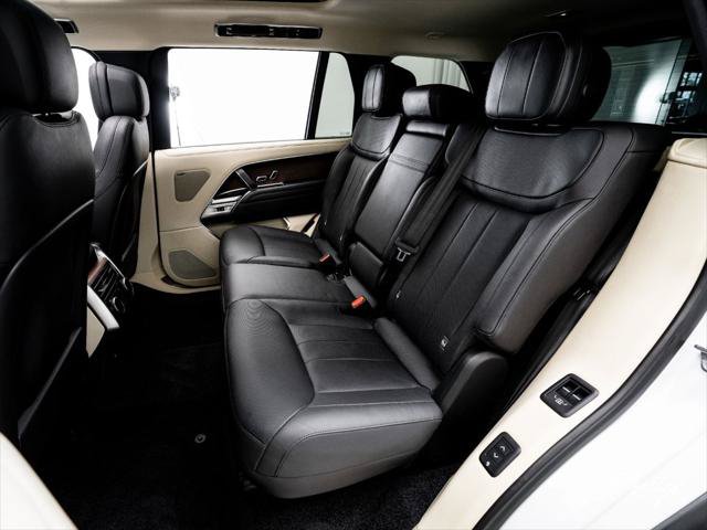 Used 2023 Land Rover Range Rover Long Wheelbase SE AWD/4WD image 47