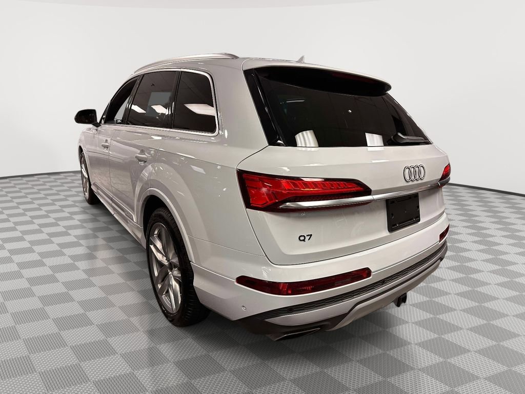 Used 2025 Audi Q7 3.0T Prestige w/ Prestige Package image 4
