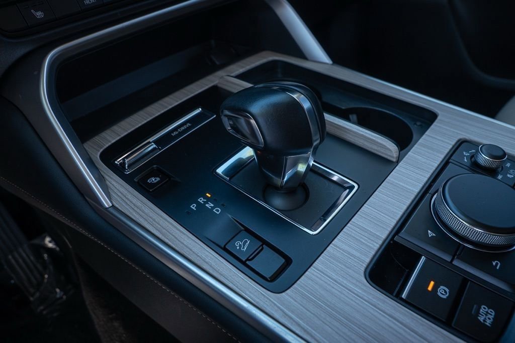 Used 2025 MAZDA CX-70 Plug-In Hybrid w/ Premium Pkg image 19