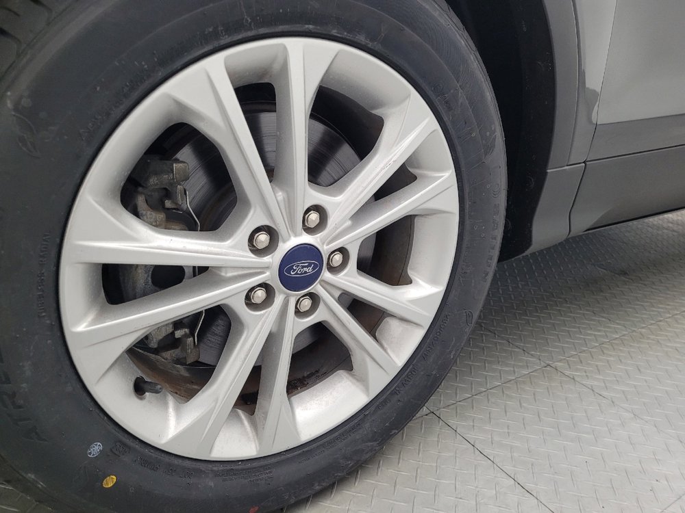 Used 2018 Ford Escape SE image 31