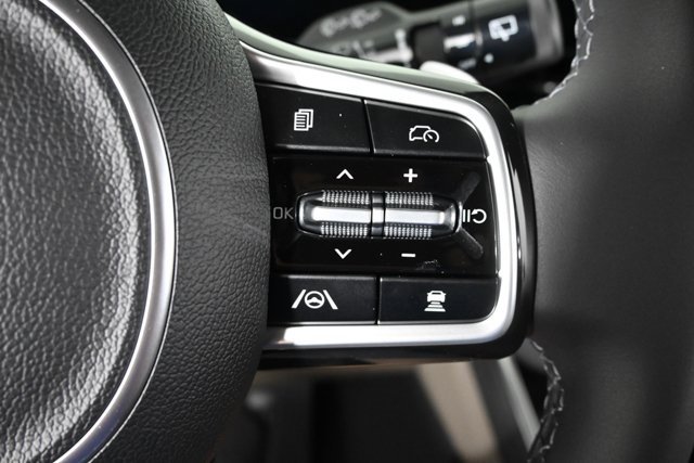 New 2026 Kia Carnival EX image 22
