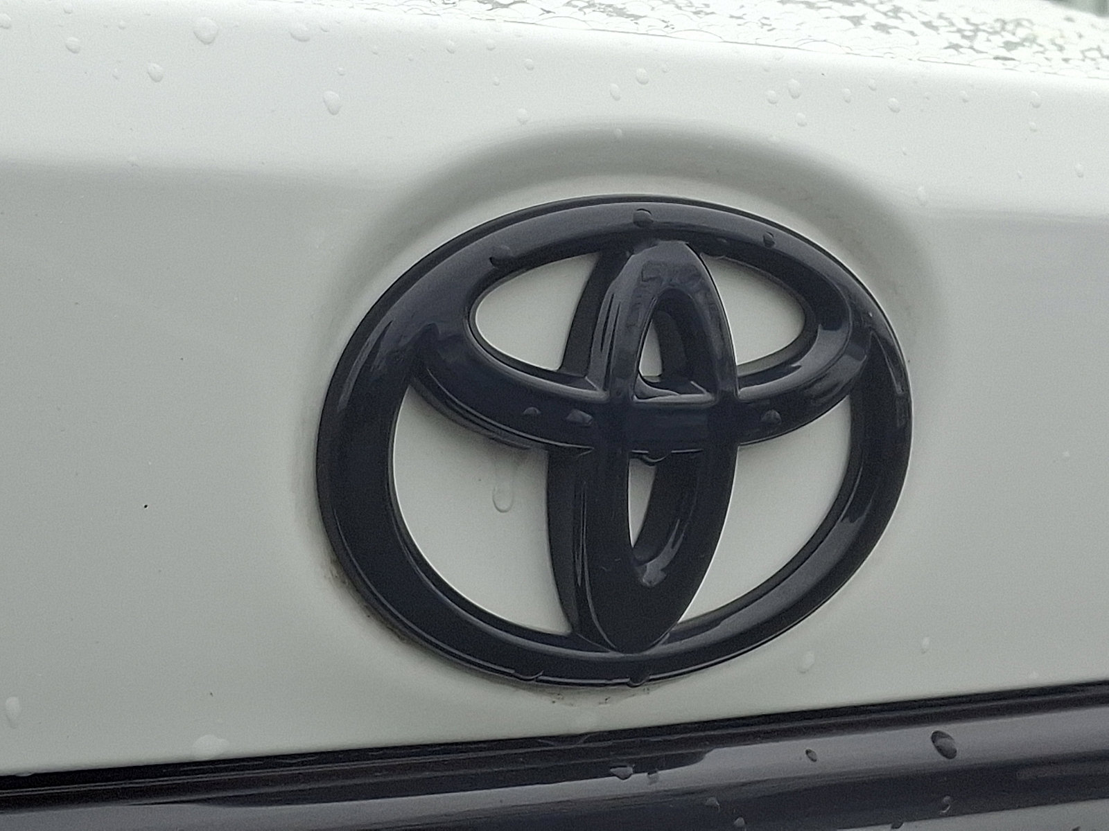 Certified 2023 Toyota Corolla LE image 31