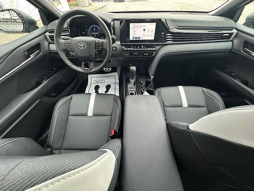 Certified 2026 Toyota Camry SE FWD image 20