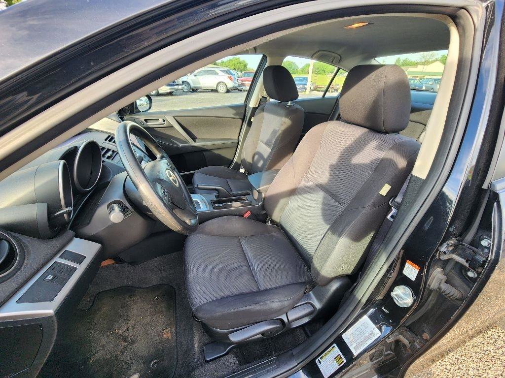 Used 2010 MAZDA MAZDA3 i Touring FWD image 14