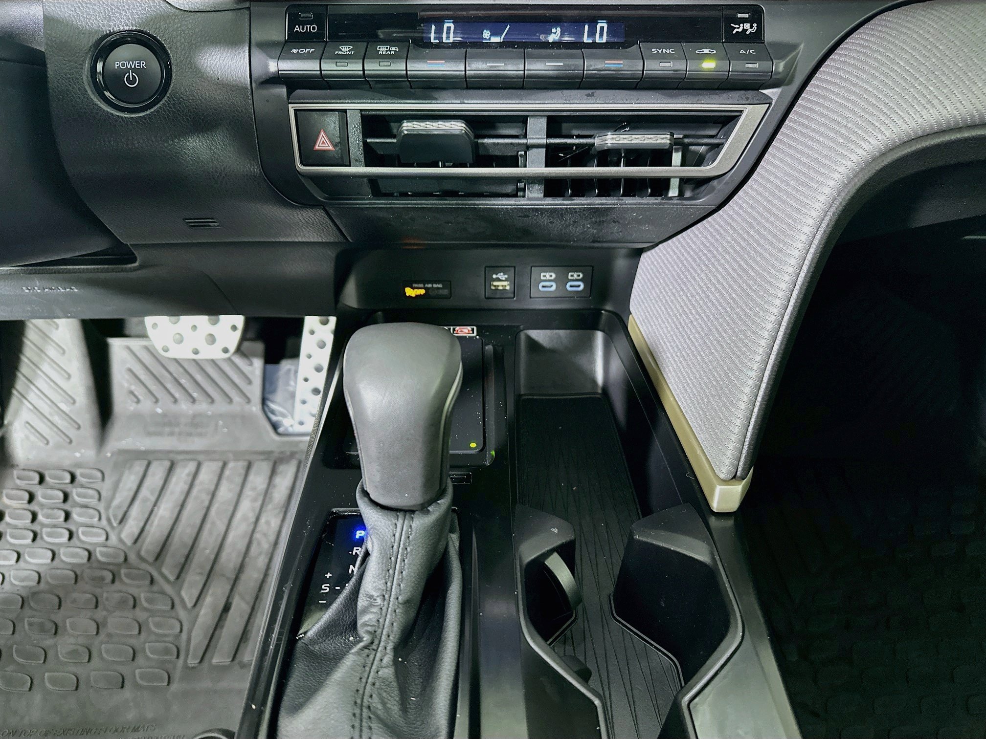 Certified 2026 Toyota Camry SE FWD image 23