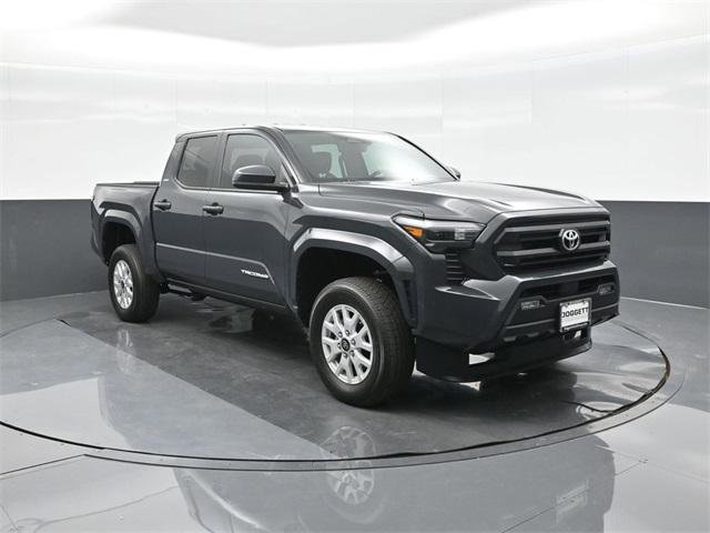 Certified 2025 Toyota Tacoma SR5 image 22