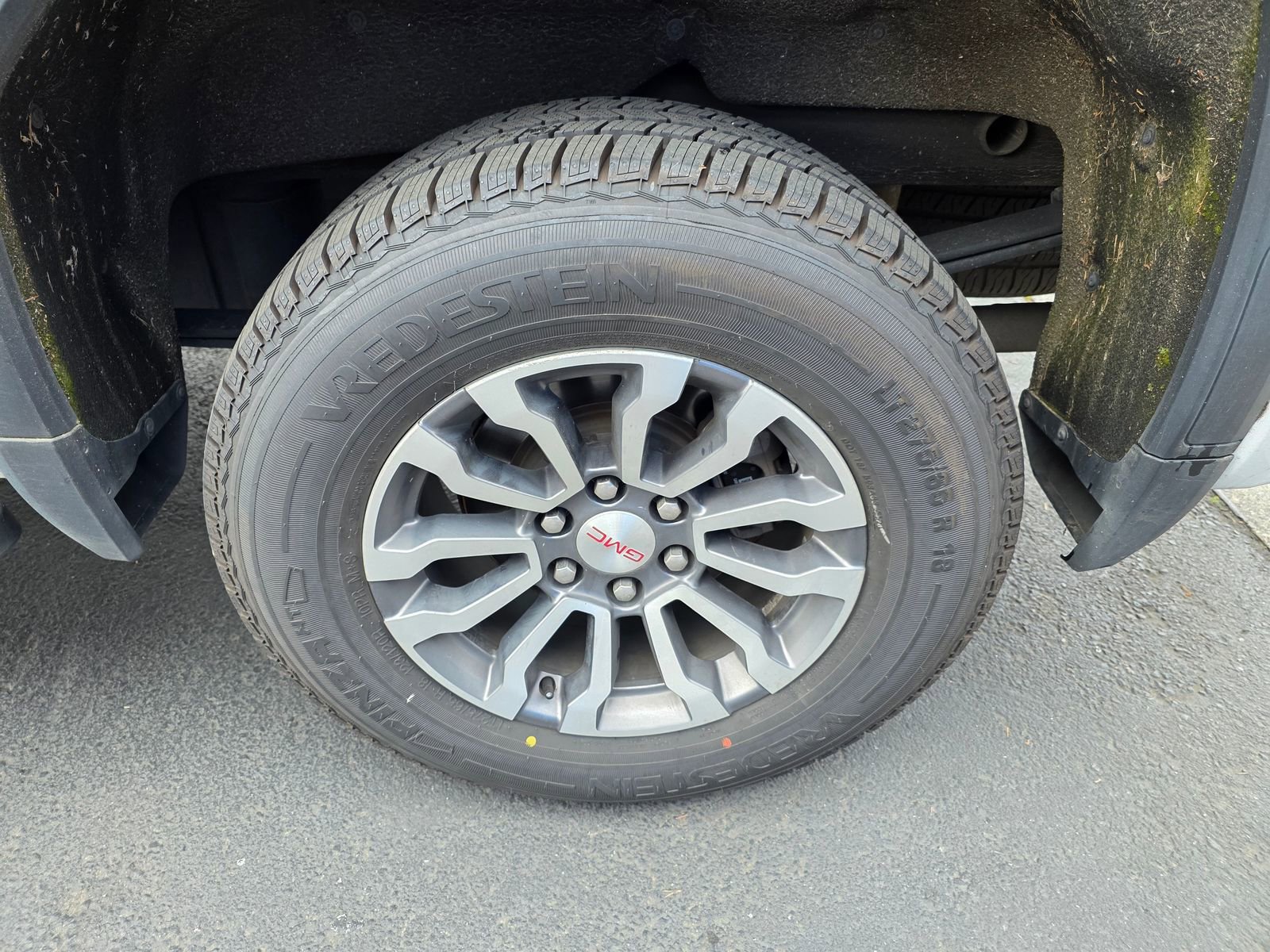 Used 2020 GMC Sierra 1500 AT4 w/ AT4 Premium Package AWD/4WD image 9