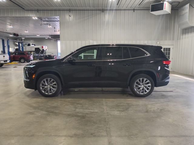 Used 2025 Buick Enclave Preferred AWD/4WD image 5