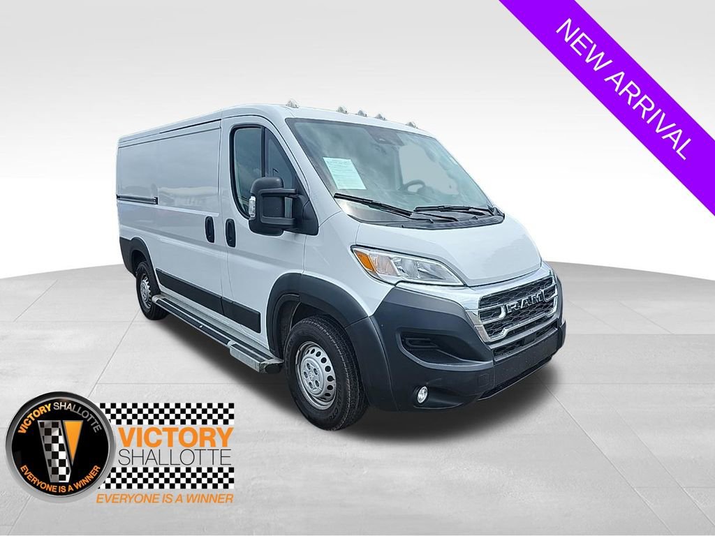 Used 2025 RAM ProMaster 2500 w/ U-Haul Equipment Group FWD image 1