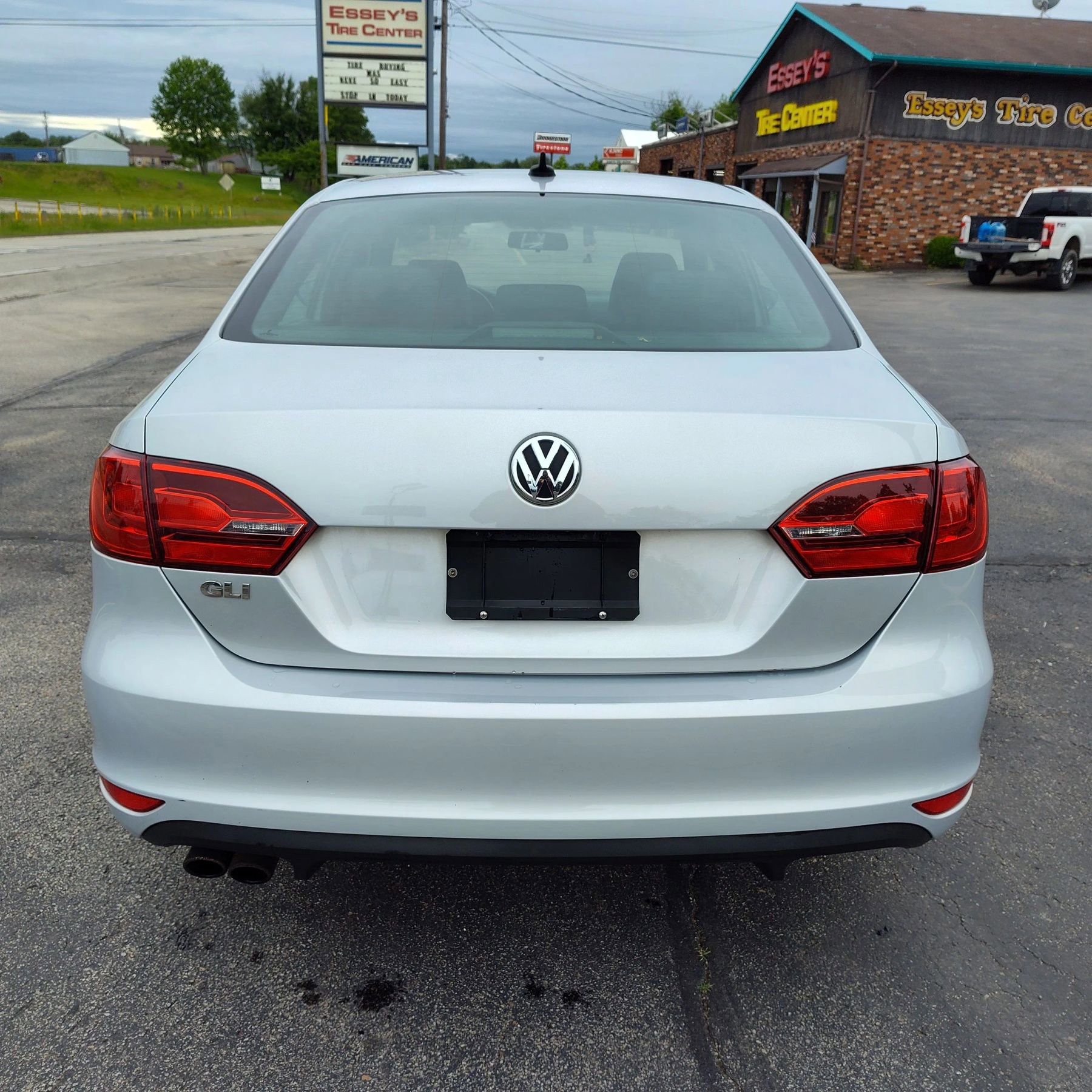 Used 2013 Volkswagen Jetta GLI Autobahn FWD image 4