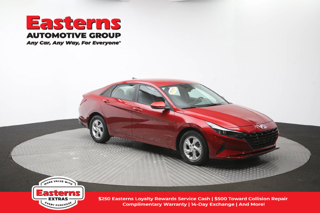 Used 2023 Hyundai Elantra SE w/ Cargo Package FWD image 49
