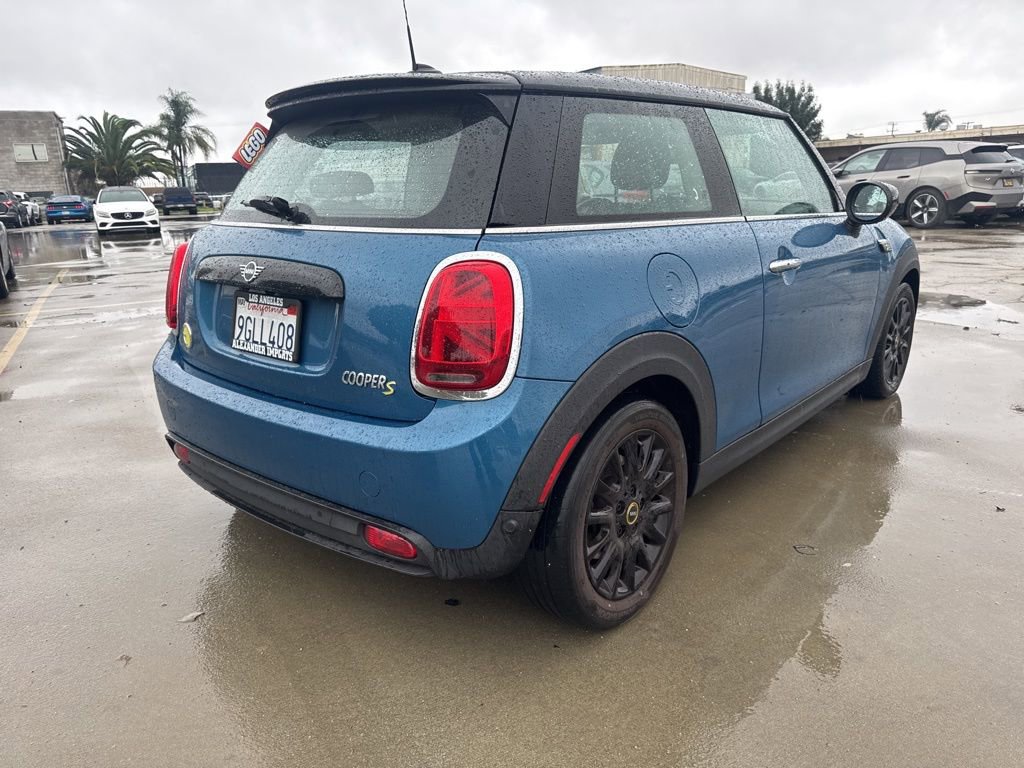 Used 2023 MINI Cooper SE image 5