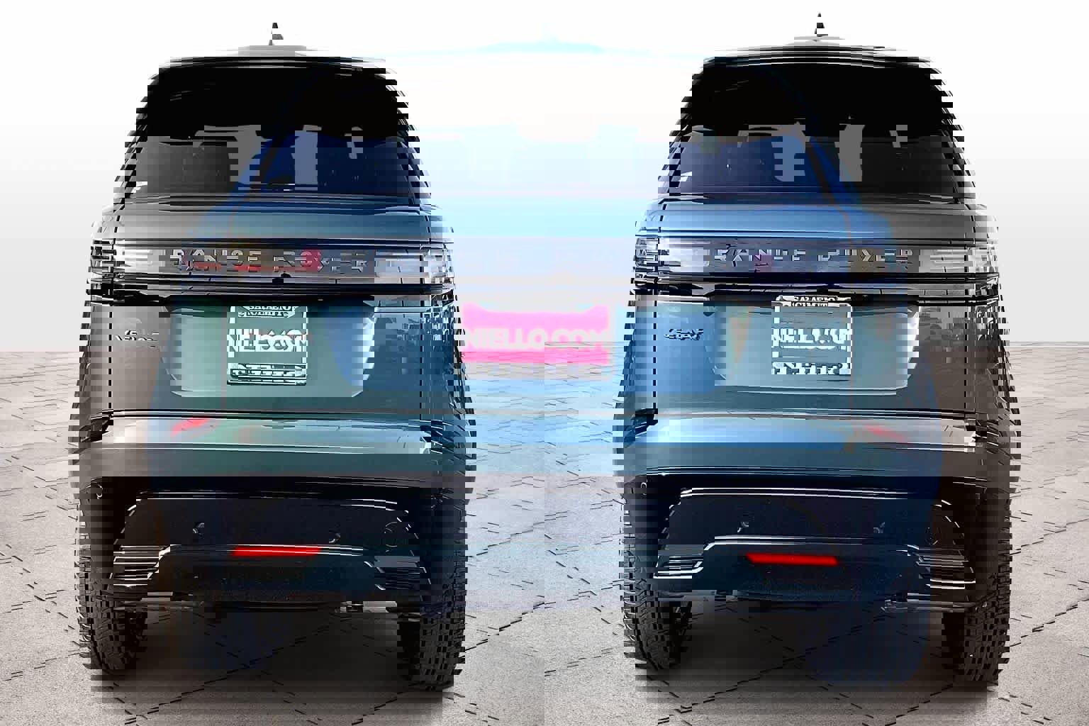 New 2026 Land Rover Range Rover Velar Dynamic SE image 6