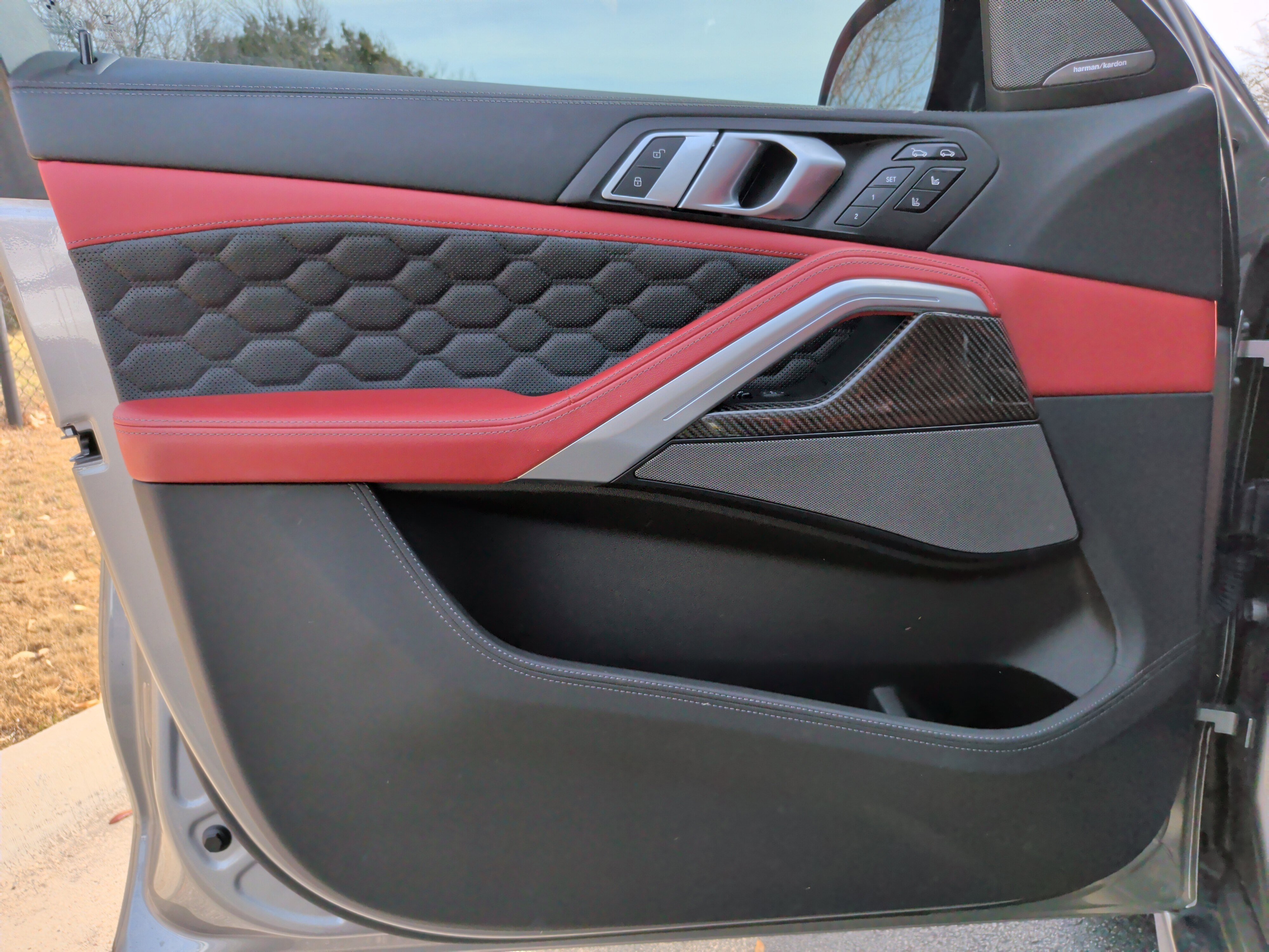 Used 2022 BMW X6 M Competition w/ Competition Package image 30