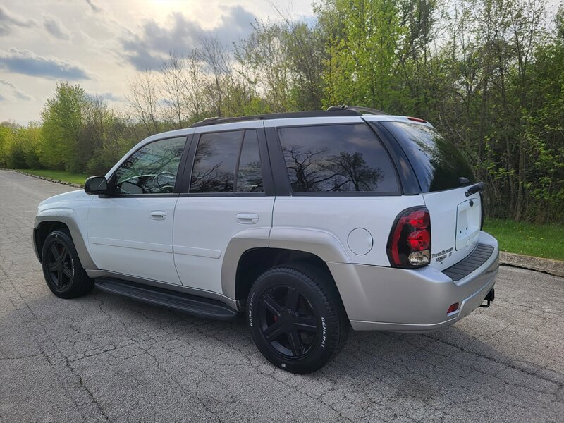Used 2008 Chevrolet TrailBlazer LT AWD/4WD image 4