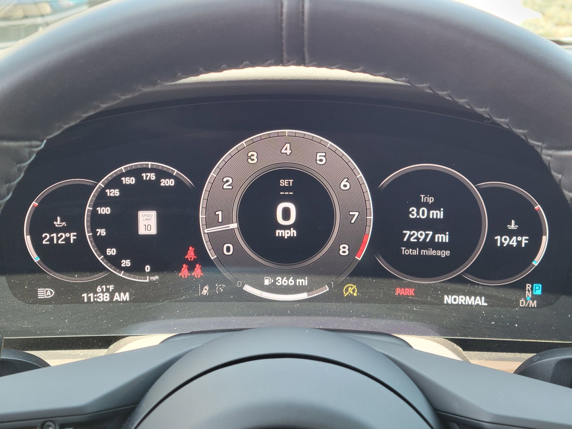 Used 2025 Porsche 911 Carrera RWD image 14