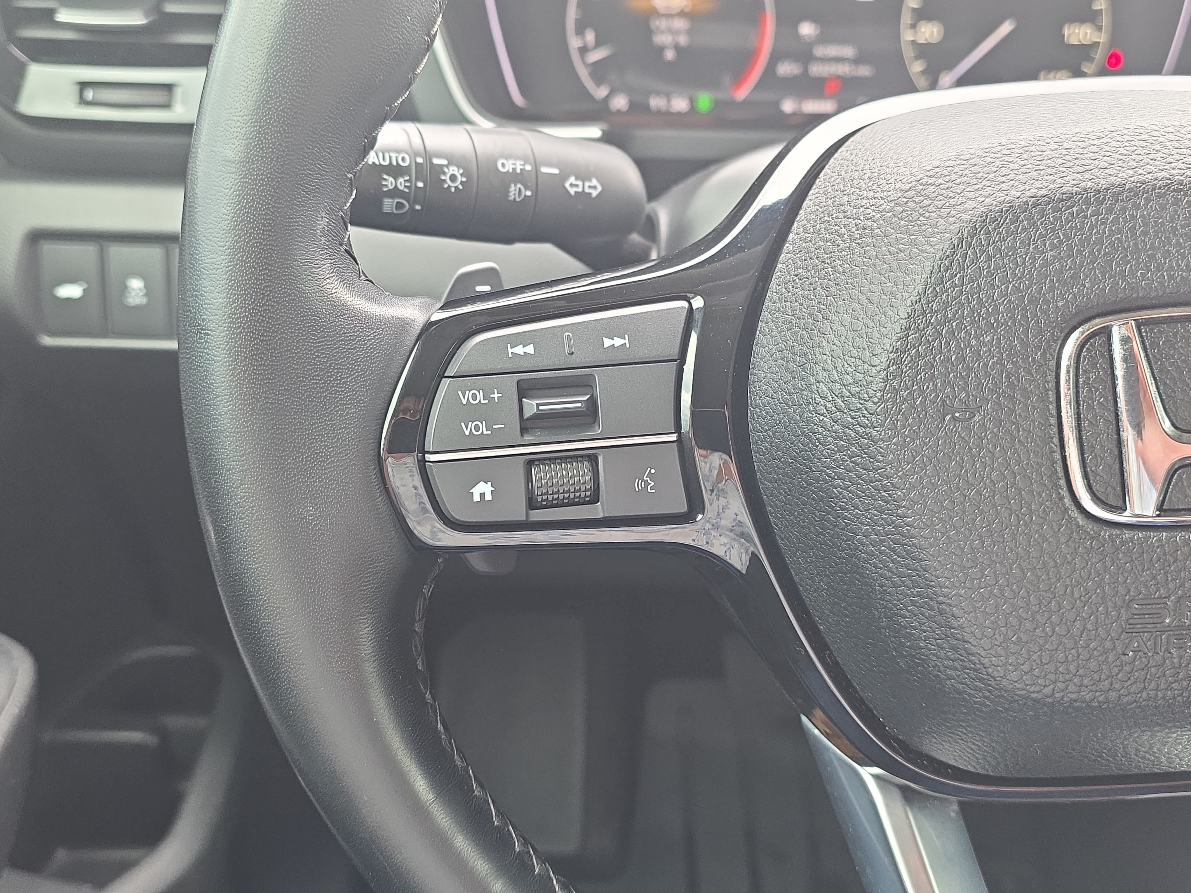 Certified 2024 Honda Pilot EX-L image 14