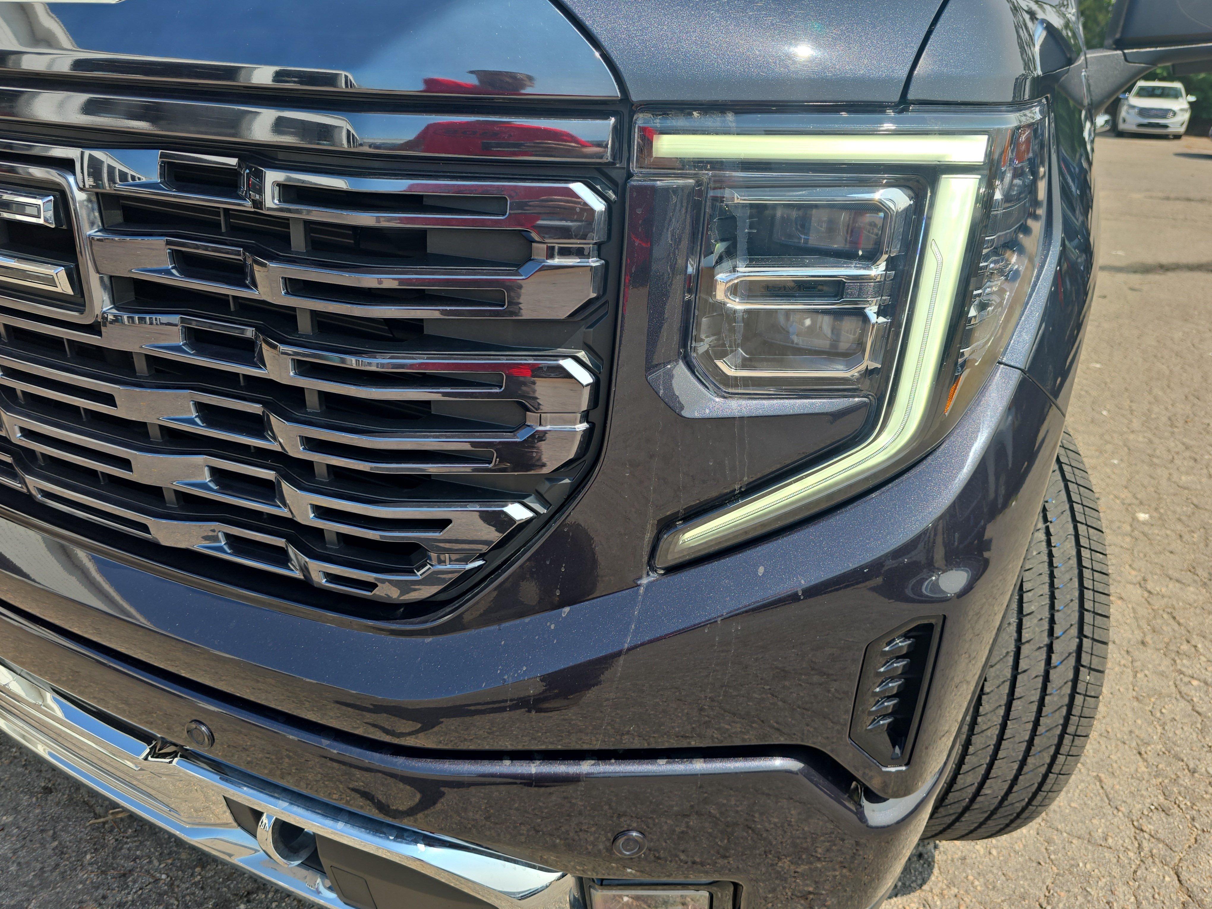 Used 2023 GMC Sierra 1500 Denali Ultimate AWD/4WD image 33