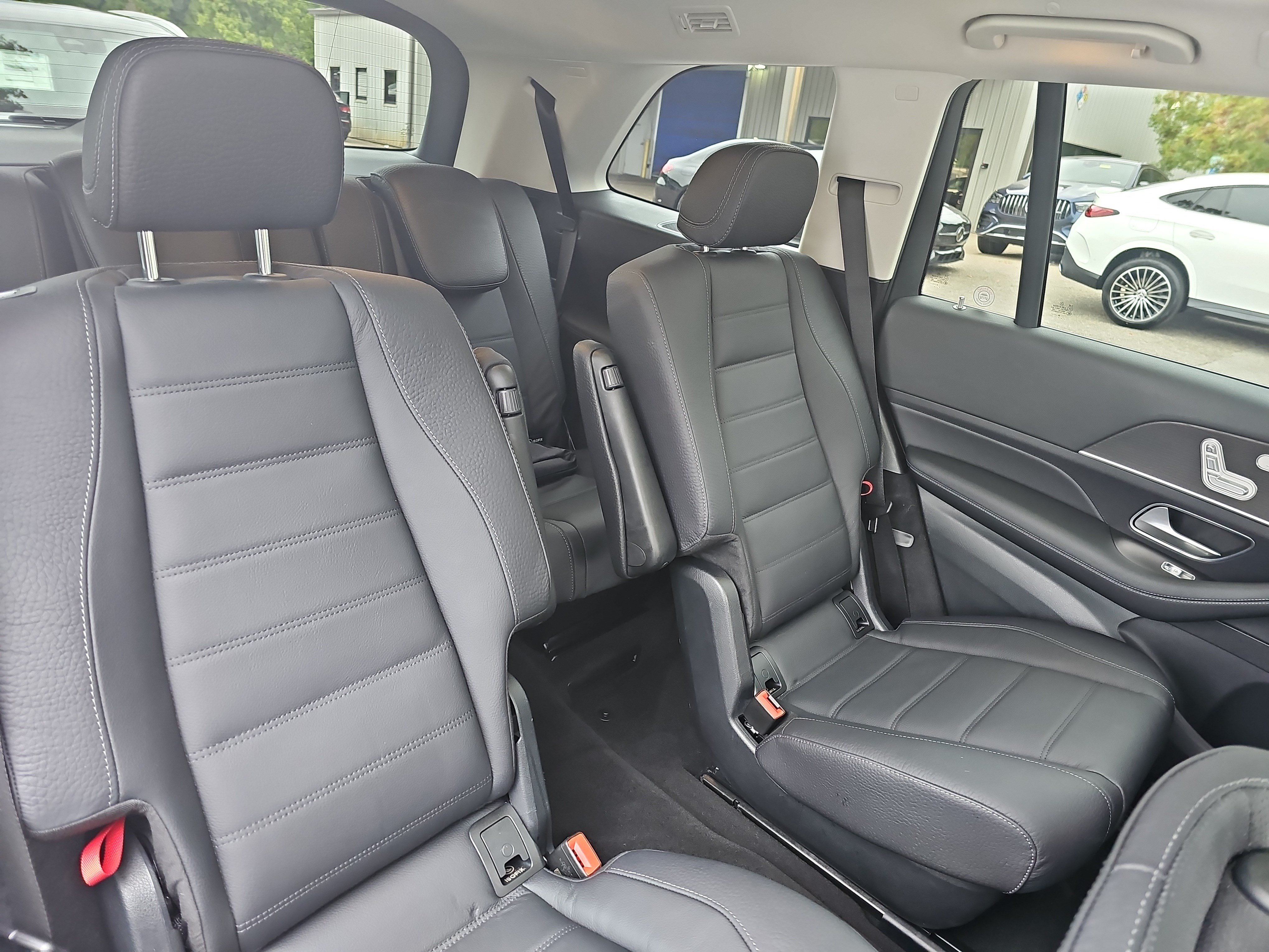 Certified 2024 Mercedes-Benz GLS 450 4MATIC image 13