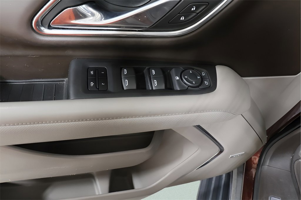 Used 2023 GMC Yukon SLT w/ Max Trailering Package image 23