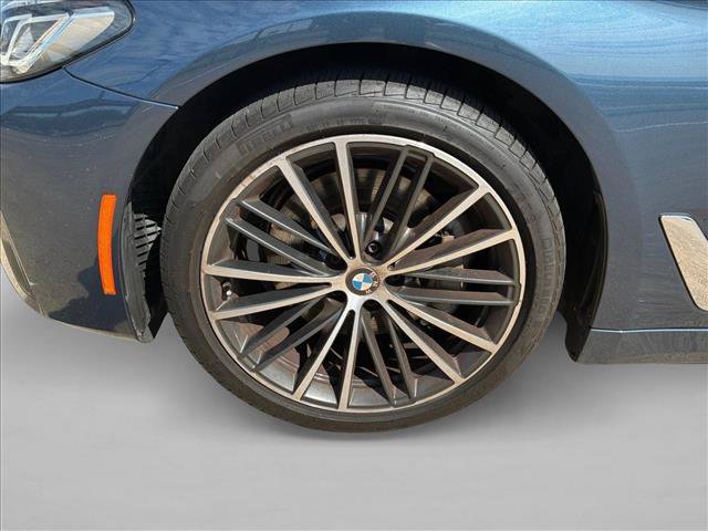 Used 2023 BMW 530i w/ Executive Package RWD image 25