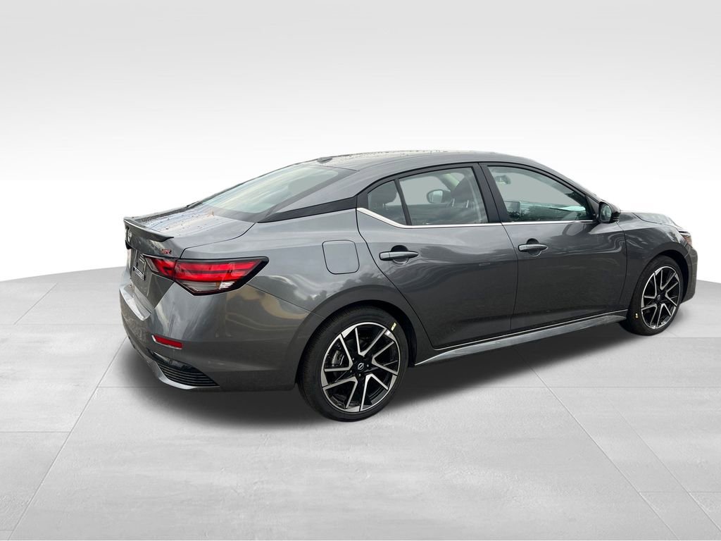 New 2025 Nissan Sentra SR image 6