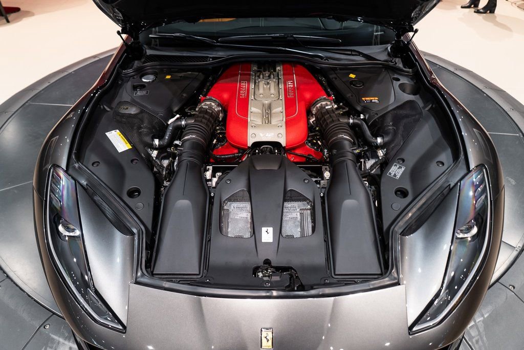 Certified 2022 Ferrari 812 GTS RWD image 18