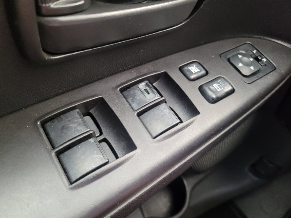 Used 2015 Mitsubishi Outlander Sport ES AWD/4WD image 27