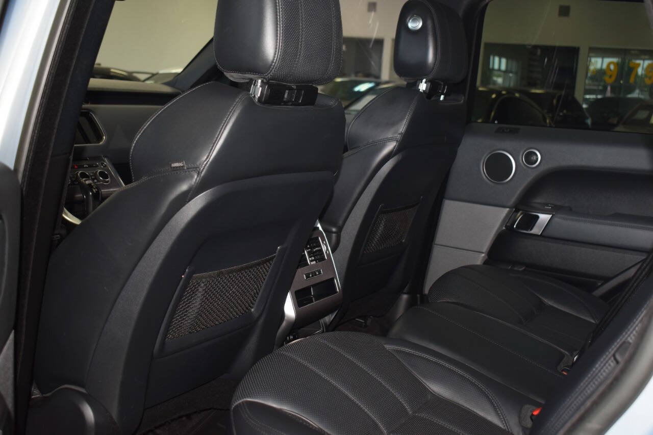 Used 2015 Land Rover Range Rover Sport HSE AWD/4WD image 27