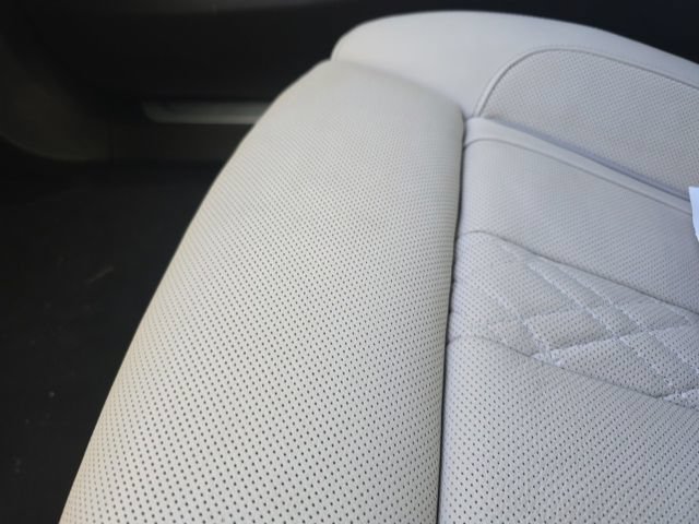 Used 2022 BMW 745e xDrive w/ M Sport Package AWD/4WD image 22