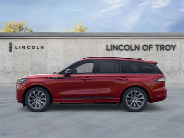 New 2026 Lincoln Aviator AWD w/ Jet Appearance Package image 3