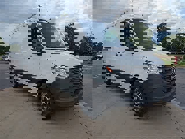 New 2025 Mercedes-Benz Sprinter 2500 image 10