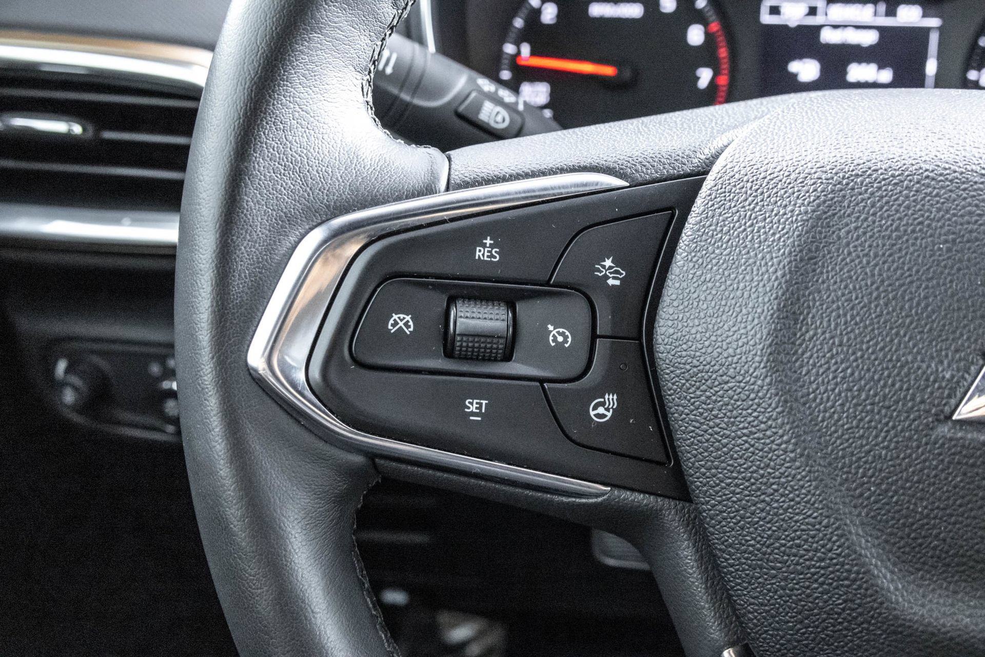 Used 2023 Chevrolet TrailBlazer ACTIV w/ Convenience Package FWD image 25