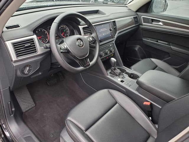 Used 2019 Volkswagen Atlas SE w/ Panoramic Sunroof Package image 12