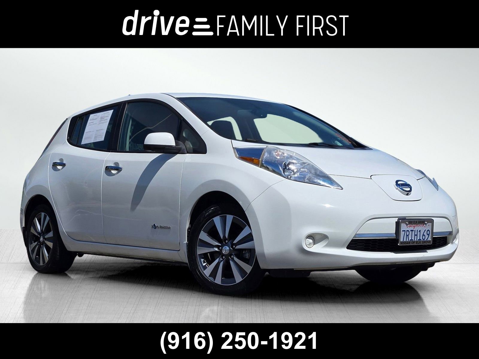 Used 2016 Nissan Leaf SV w/ Premium Package FWD image 1