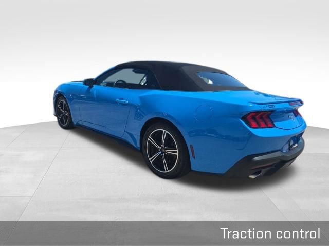 Used 2025 Ford Mustang Premium RWD image 18