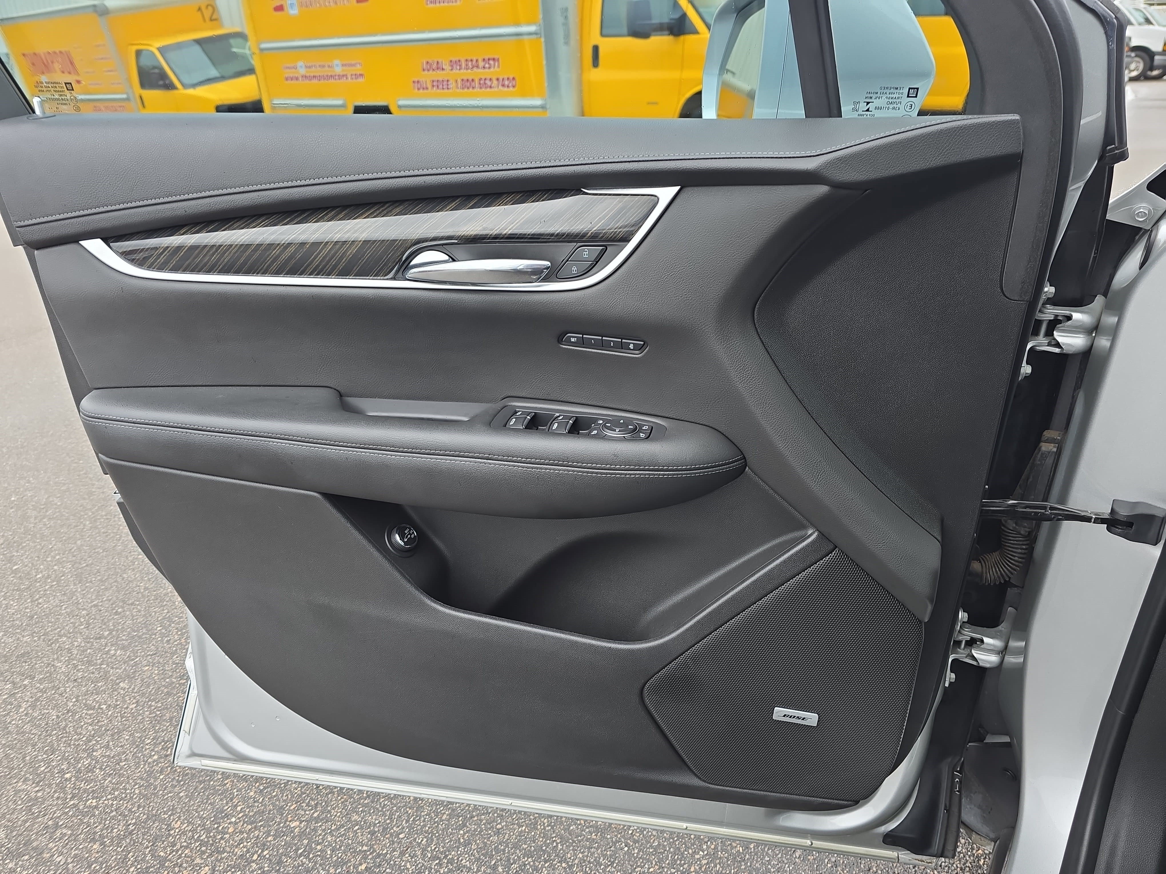 Used 2020 Cadillac XT6 Premium Luxury FWD image 26