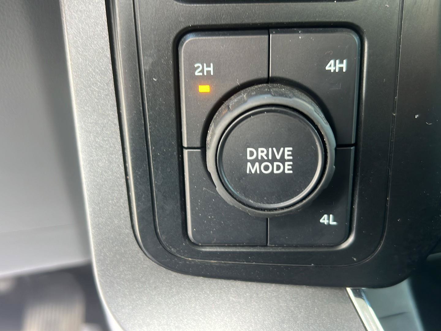Used 2023 Ford F150 XLT AWD/4WD image 20