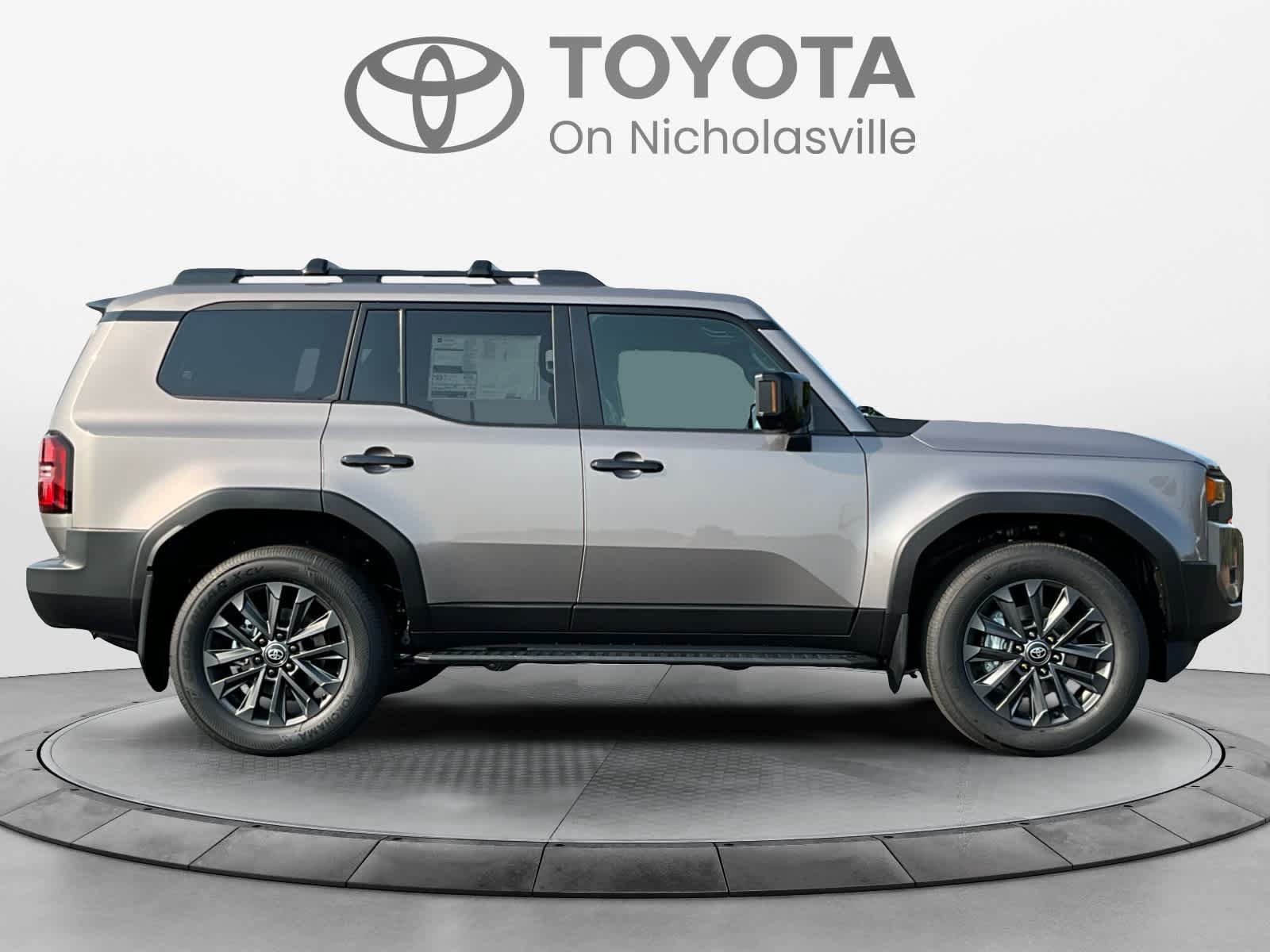 Used 2027 Toyota Land Cruiser AWD/4WD image 6