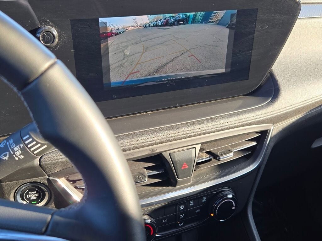 Used 2024 Buick Encore GX Preferred image 26